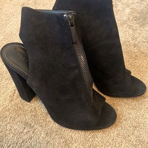 Kendall and Kylie black peep toe booties